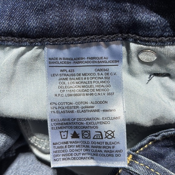 Levi Strauss Signature high-rise, five pocket, Belt loop,super stretchy sexy fit - Picture 11 of 12